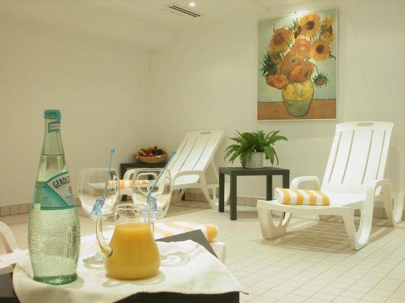 Hotel Bussi Baby 4*